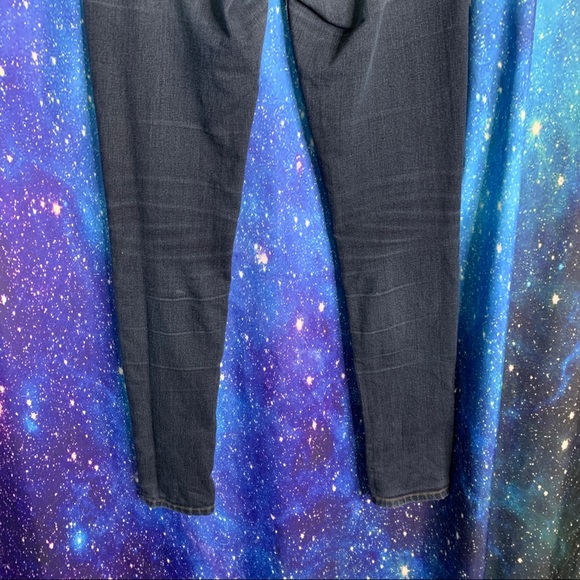 James Jeans- Twiggy Midrise Jeans size 28 - Picture 9 of 14